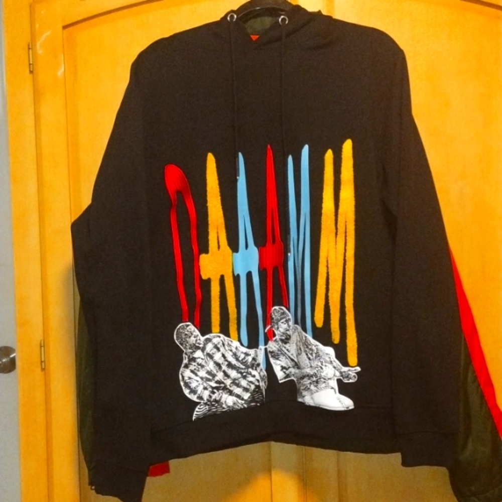 FRIDAY HOODIE